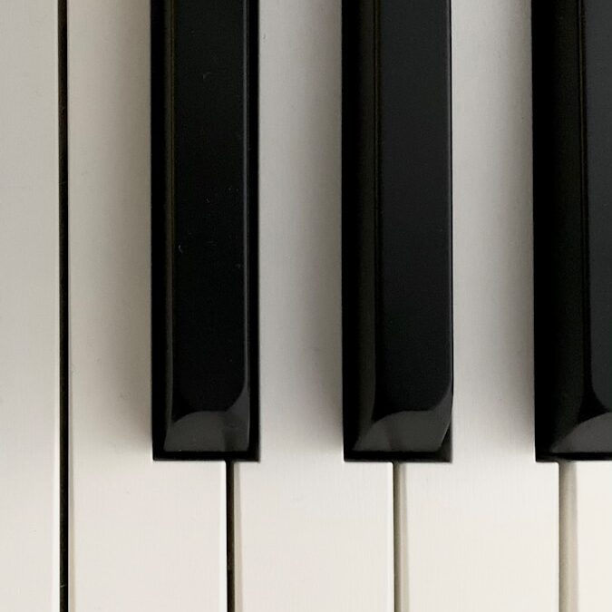 black and white piano keys